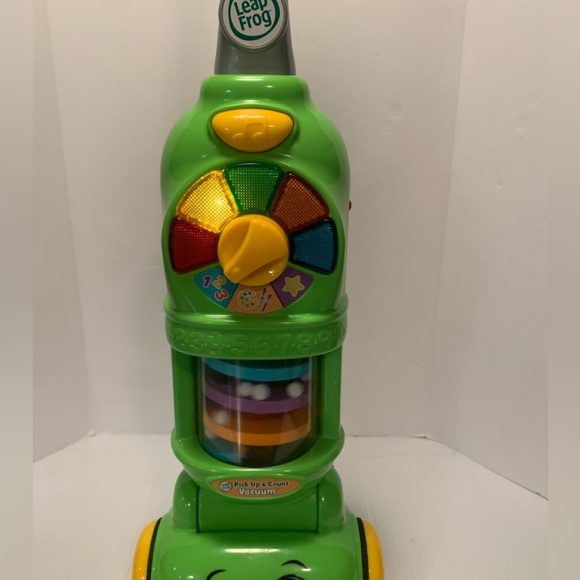 LeapFrog Pick Up Count Vacuum Cleaner Good Condition - Picture 5 of 9